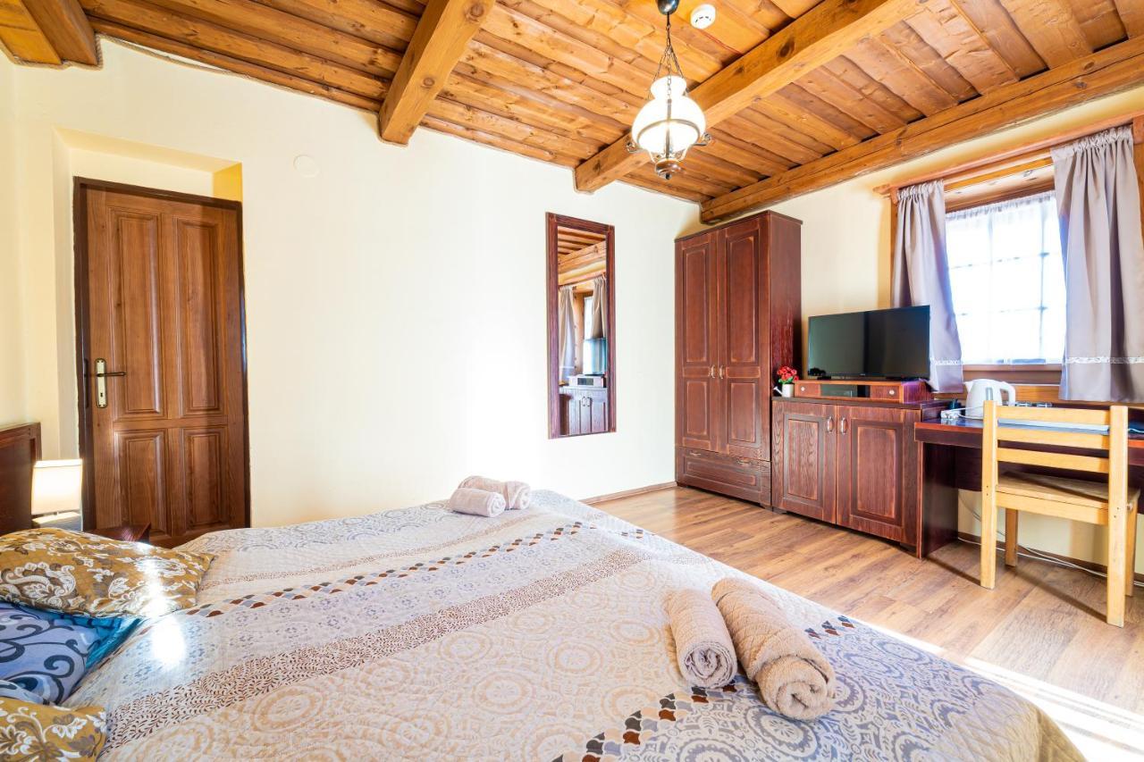 Ranc Pod Ostrou Skalou Guest House Stratena Bagian luar foto