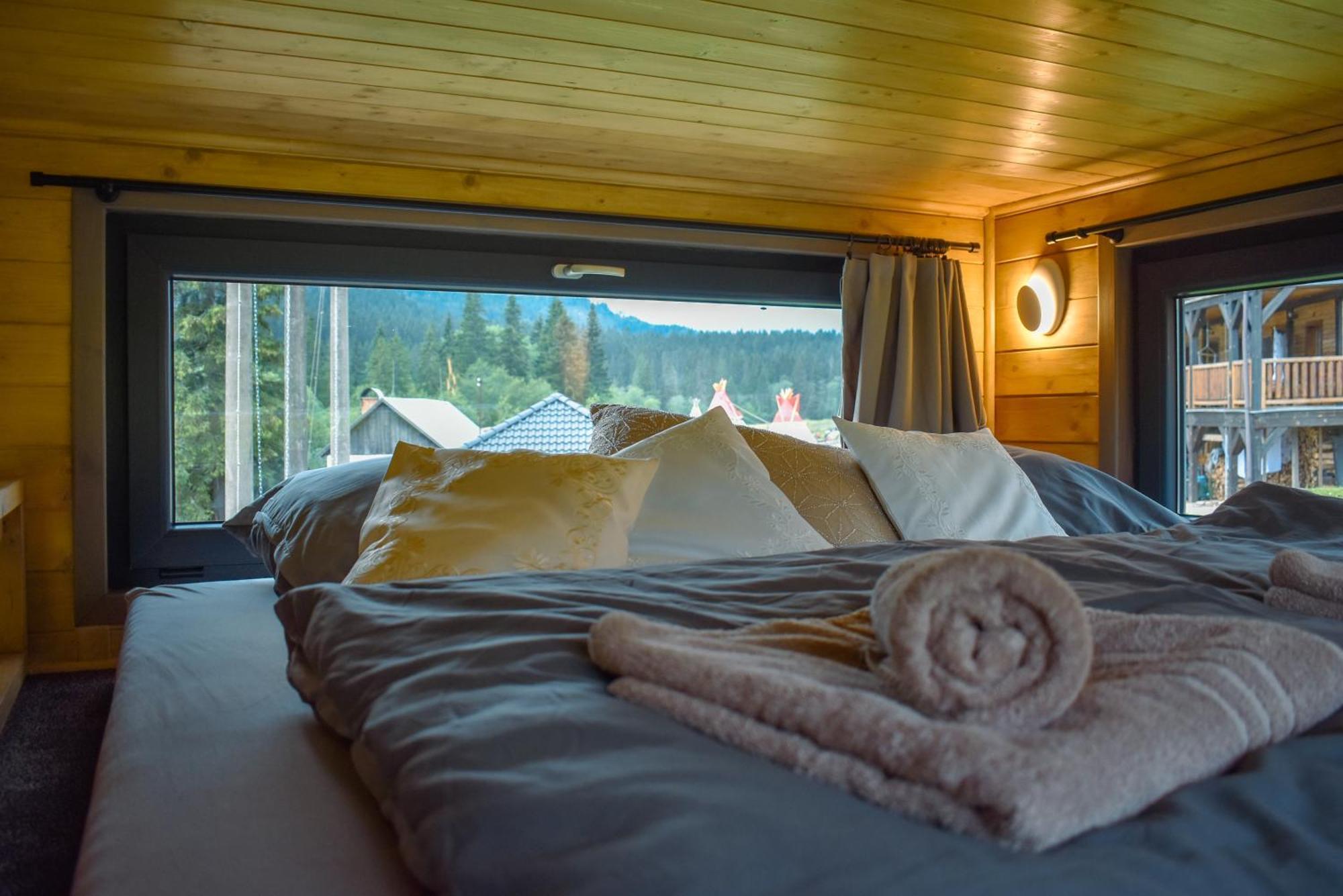 Ranc Pod Ostrou Skalou Guest House Stratena Bagian luar foto