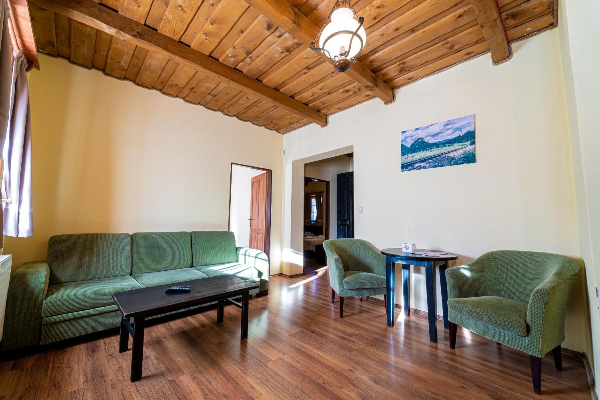 Ranc Pod Ostrou Skalou Guest House Stratena Bagian luar foto