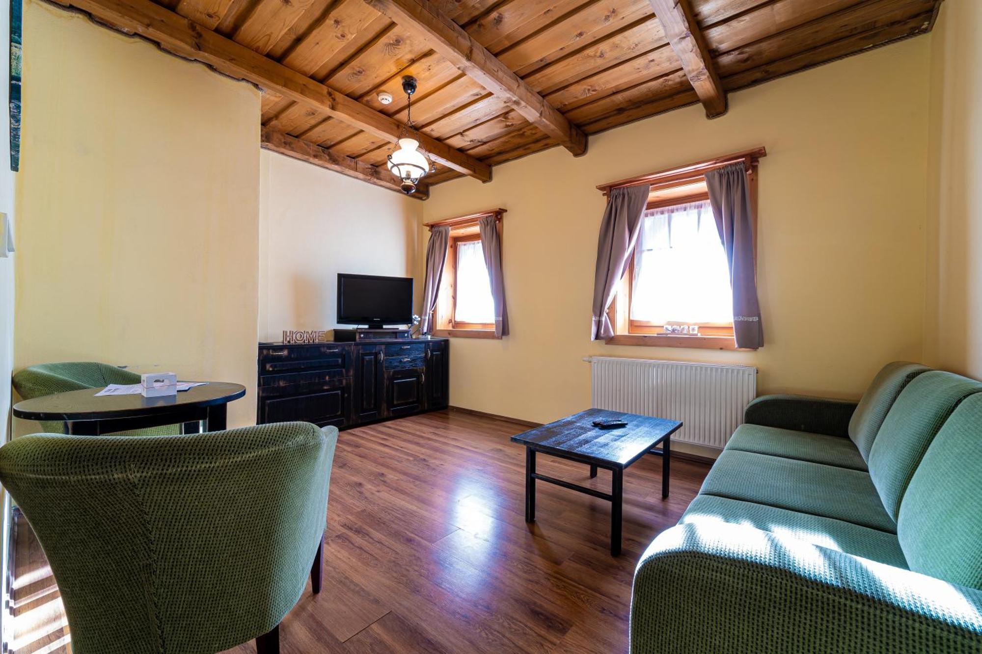Ranc Pod Ostrou Skalou Guest House Stratena Bagian luar foto