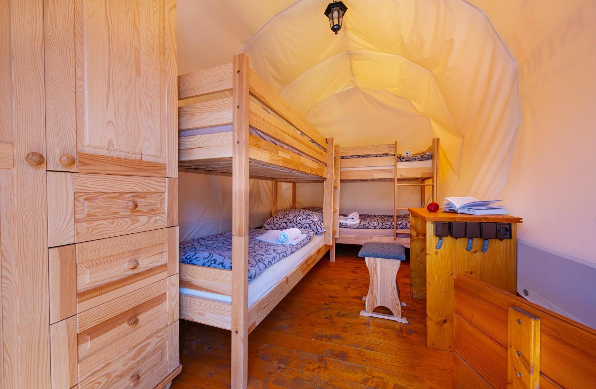 Ranc Pod Ostrou Skalou Guest House Stratena Bagian luar foto